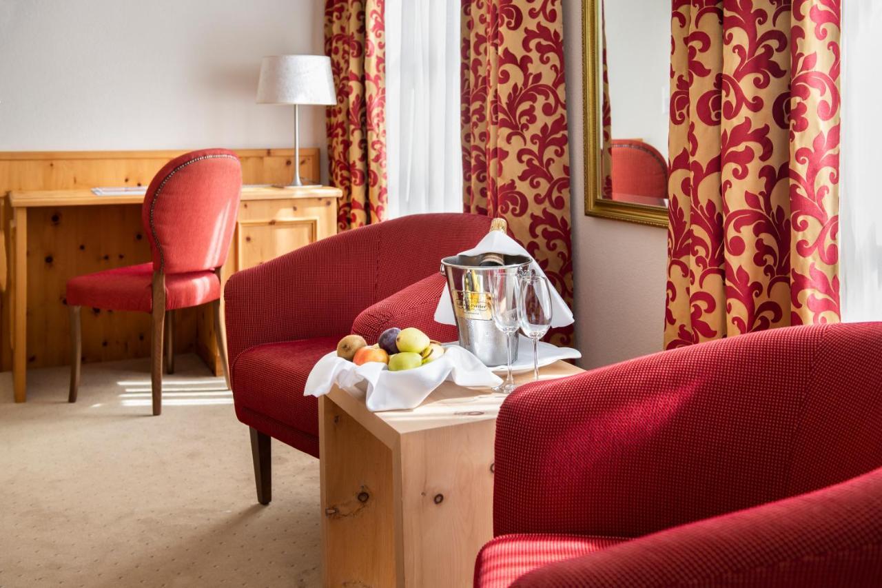 Hotel Engiadina Zuoz Eksteriør bilde