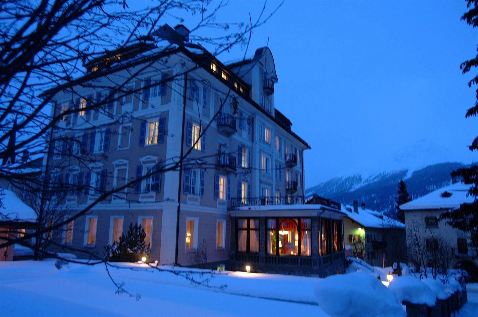 Hotel Engiadina Zuoz Eksteriør bilde