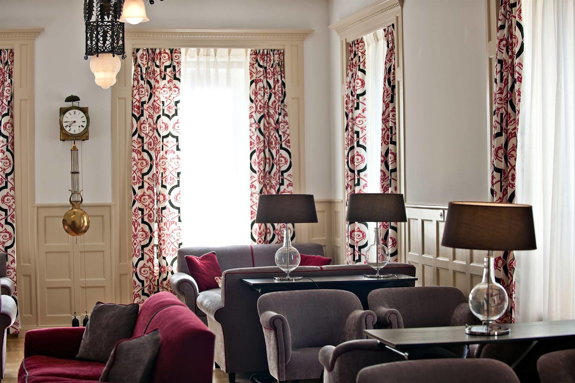 Hotel Engiadina Zuoz Eksteriør bilde